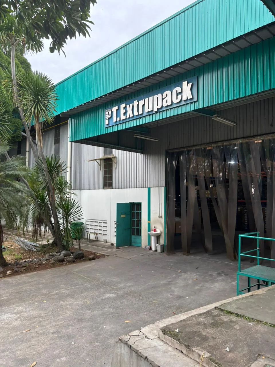 WAREHOUSE & OFFICE SPACE, KOTA BARU