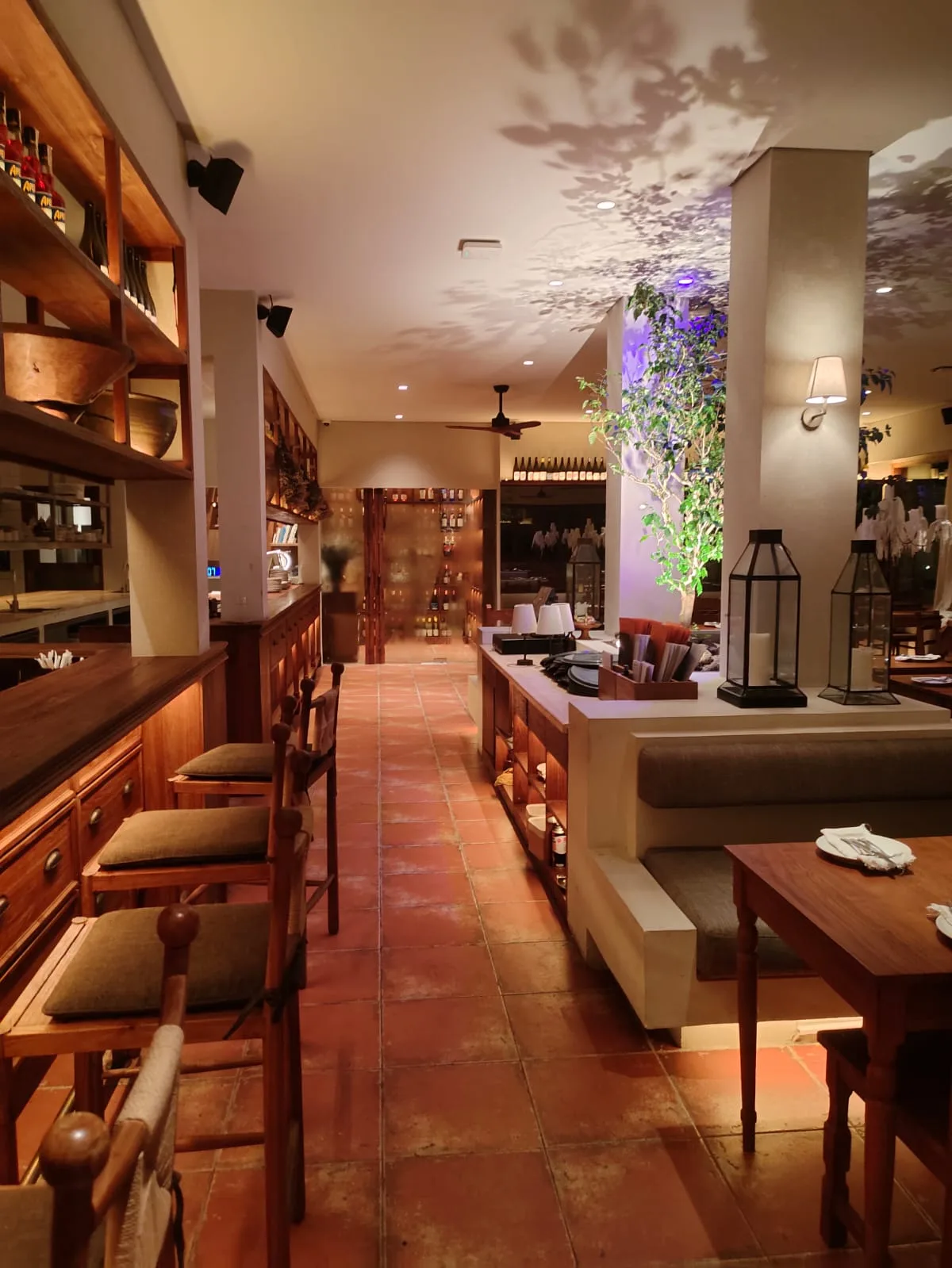 RESTAURANT, ULUWATU