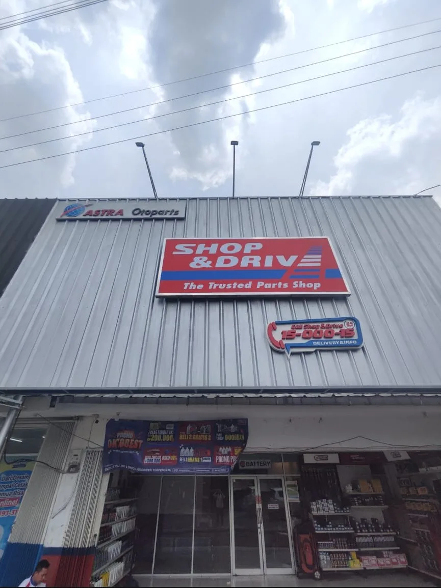 RETAIL, GRAND WISATA